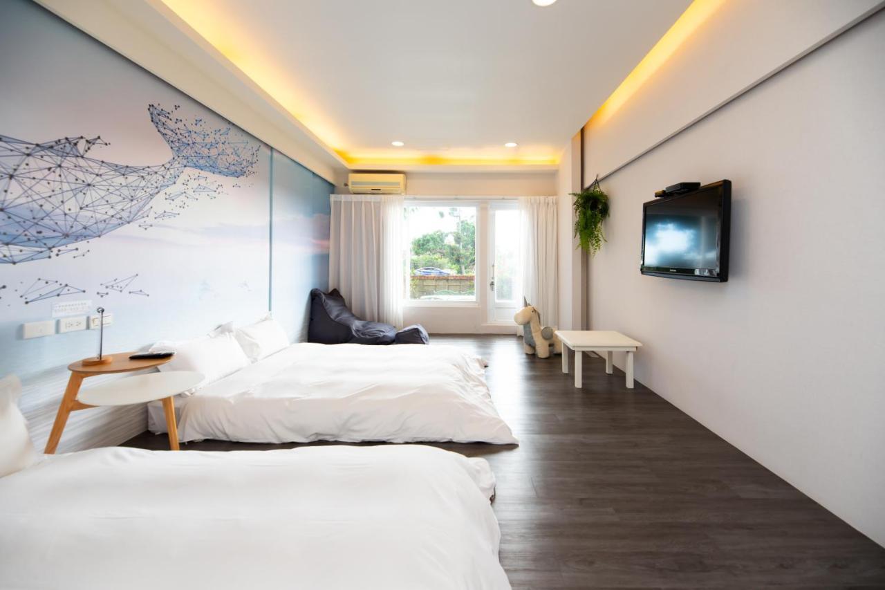 墾丁戀戀星辰湖畔莊園 星辰館 Hotel Longshui Bagian luar foto
